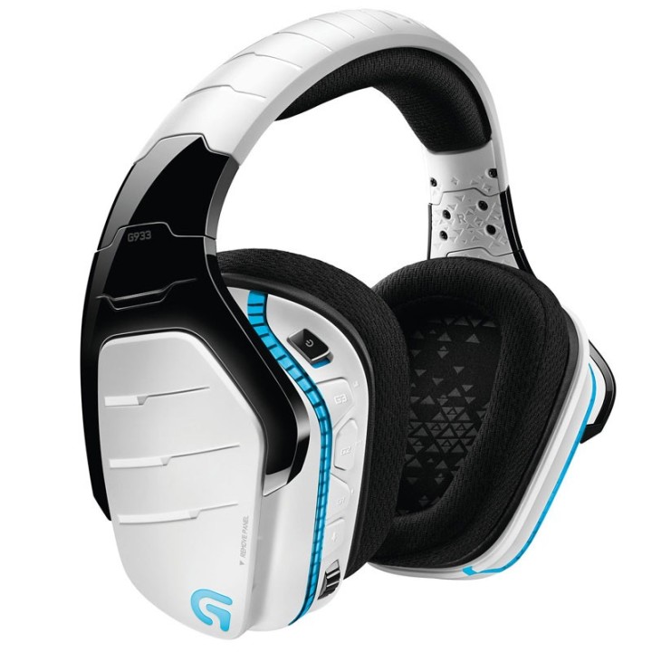 Logitech G933 Artemis Spectrum RGB Wireless 7.1 Surround Gaming Hea...