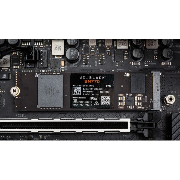 Western Digital SSD WD Black SN770 M.2 PCIe NVMe 2TB Disques SSD We...