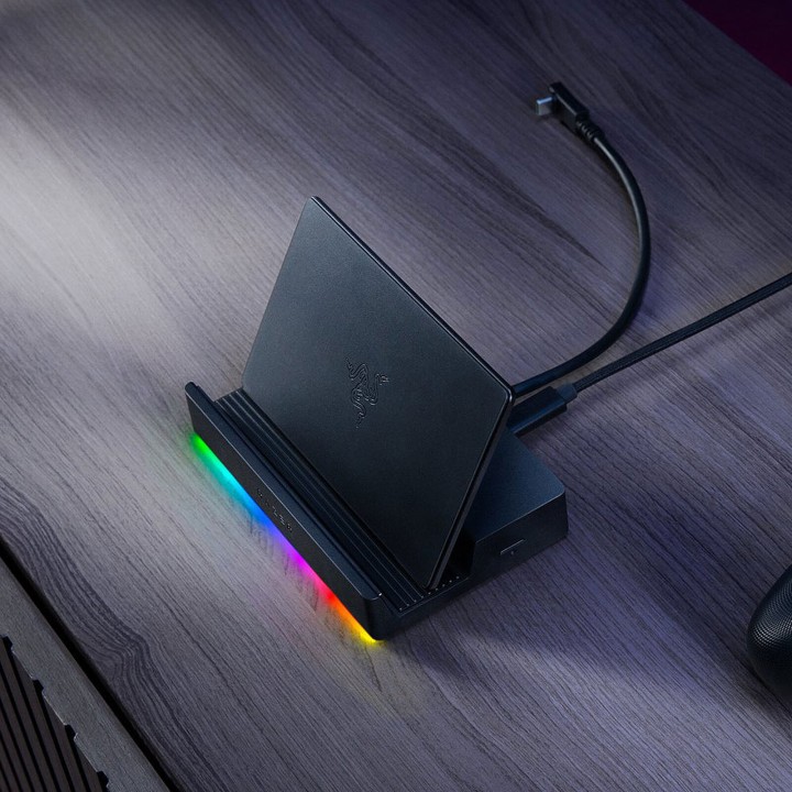 Razer Handheld Dock Chroma Accessoires Razer Maroc