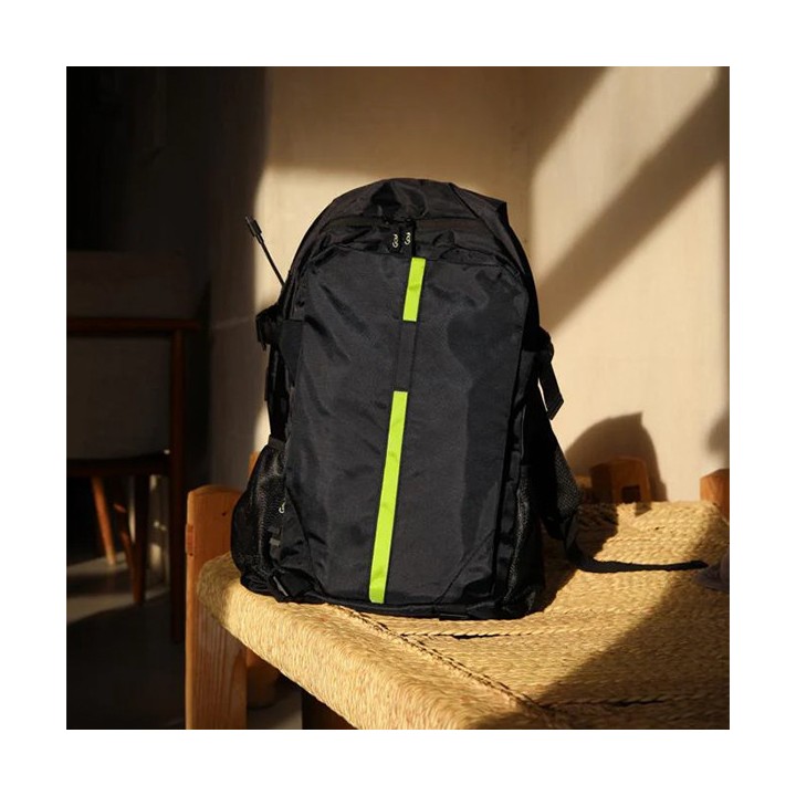 21 Liters Bagpack, Ports, Hight Quality material - (Black) Périphér...